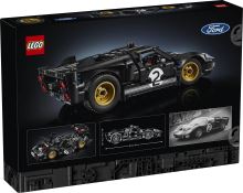 LEGO® Technic 42223 Závodní auto 1966 Ford GT40 MKII (3)